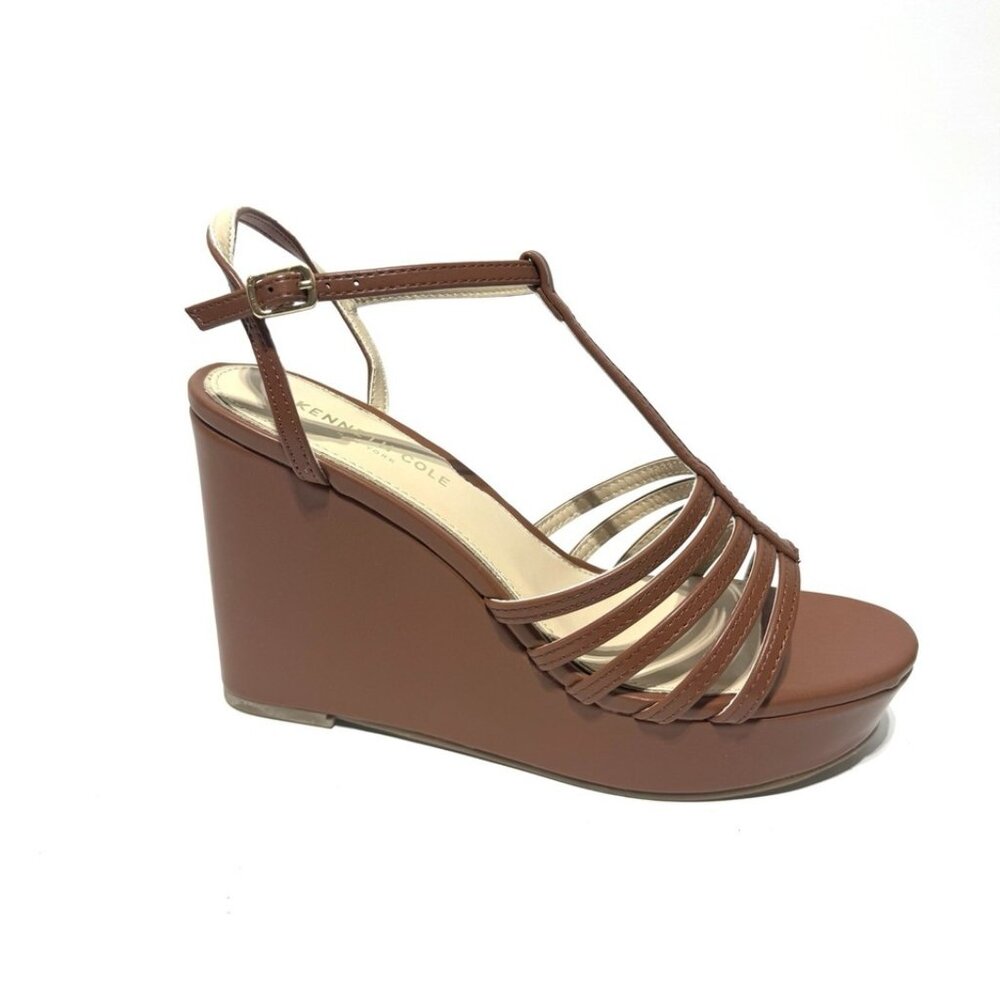 Kenneth Cole Womens Celia Sandals Cognac Size 9 M